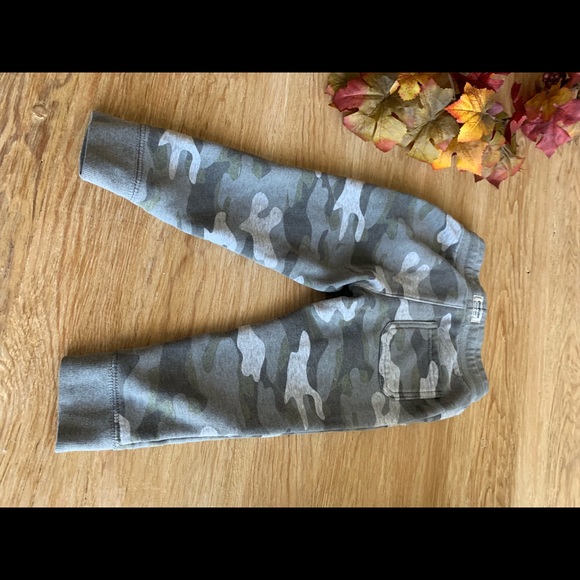 Boys joggers - Picture 3 of 3